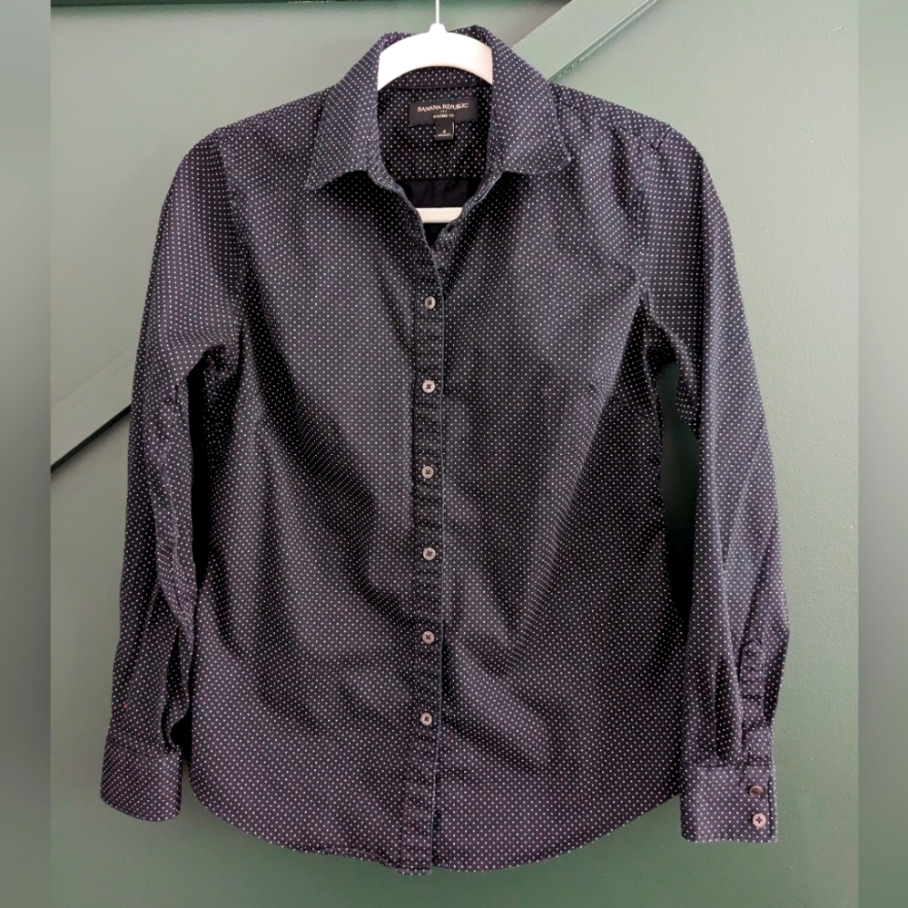 Banana Republic Tailored Button-up Shirt, Size 4, Black with white dots